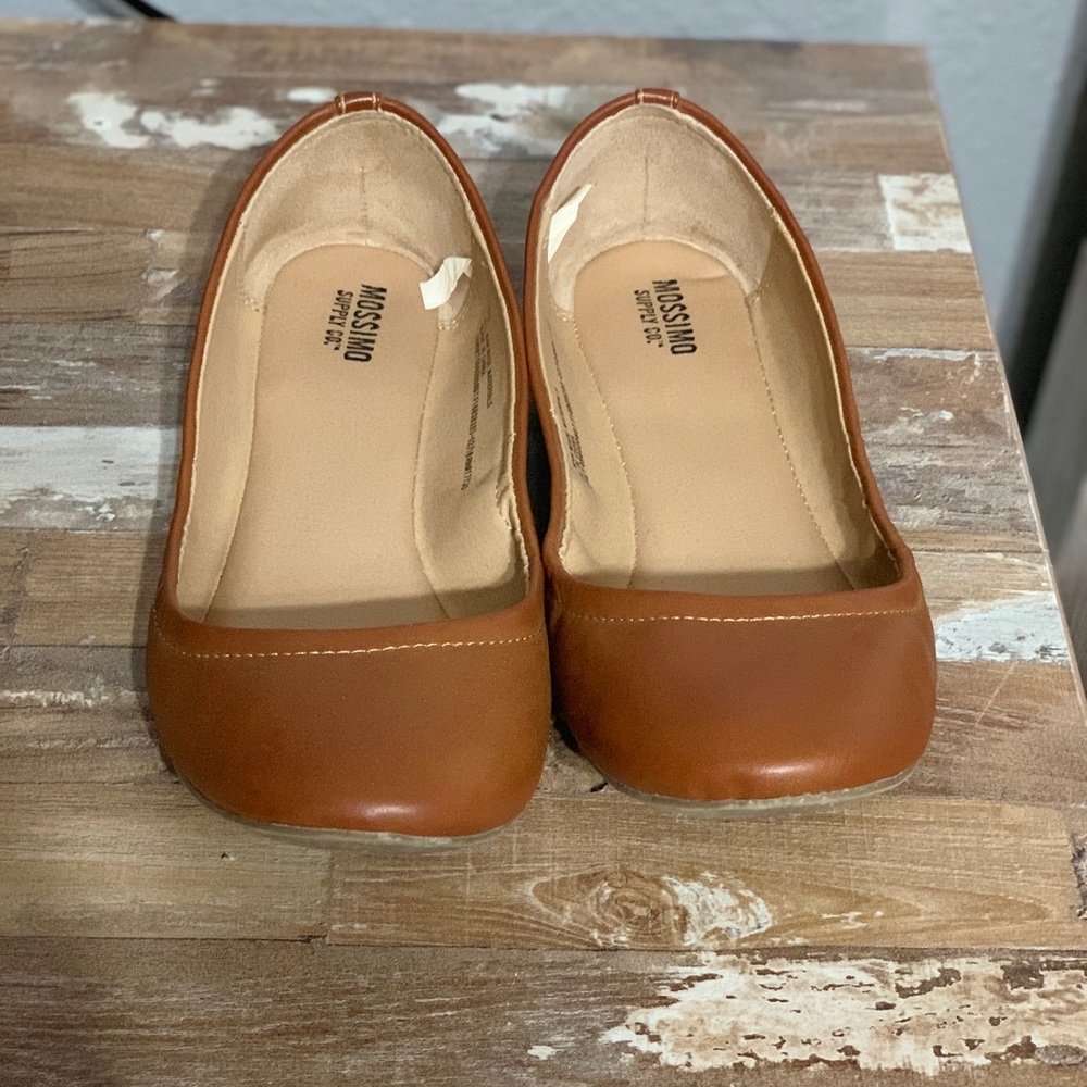 Cognac flats 7.5